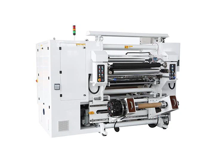Automatické hliníkové fólie laminované plastové fólie řezací stroj